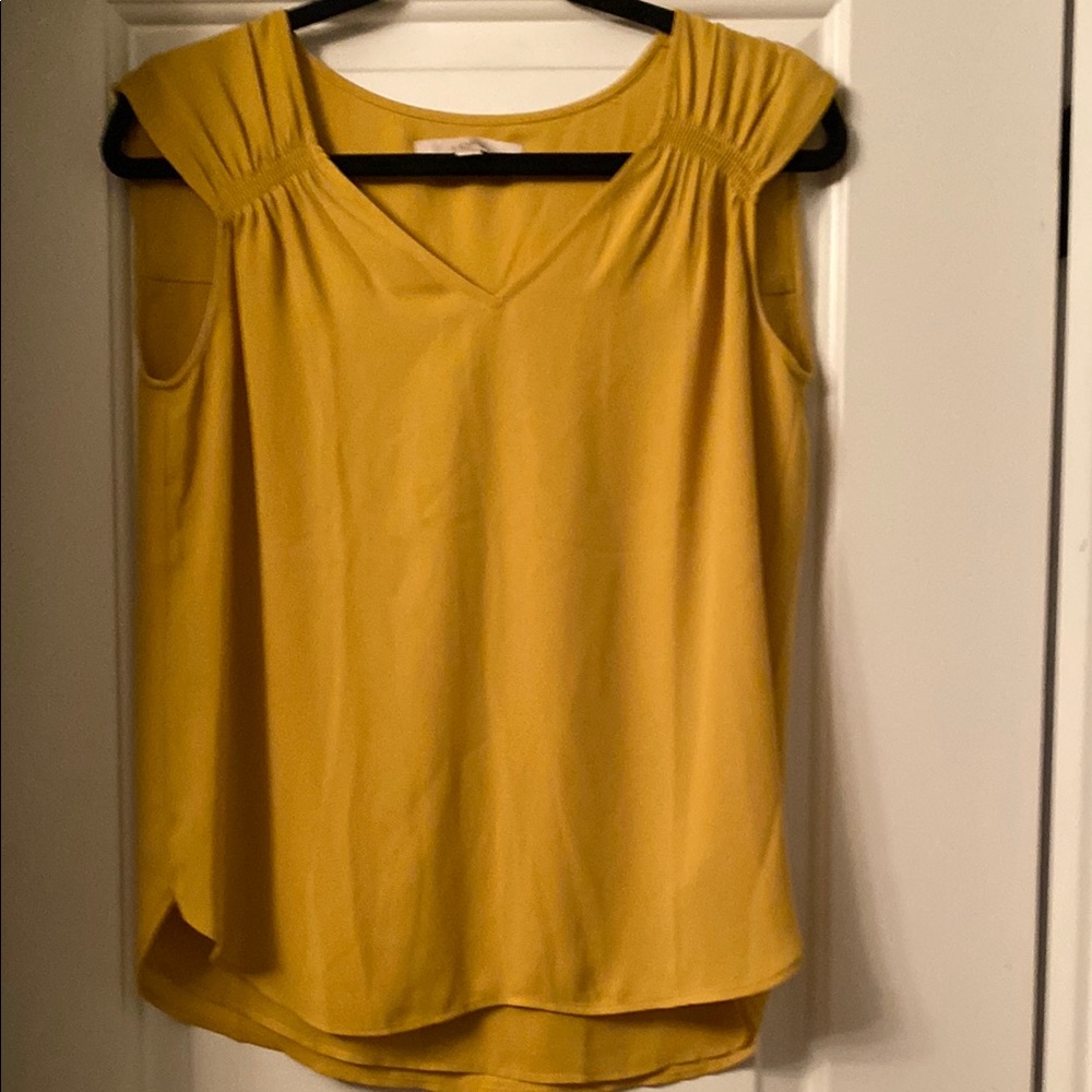 Women's Yellow Sleeveless Top